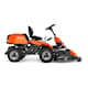 Husqvarna R 214TC etuleikkuri työssä