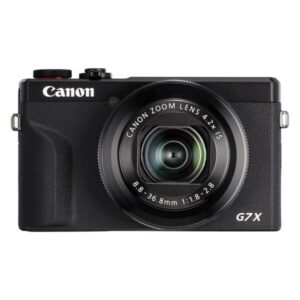 Canon PowerShot G7 X Mark III kompaktikamera edestä kuvattuna
